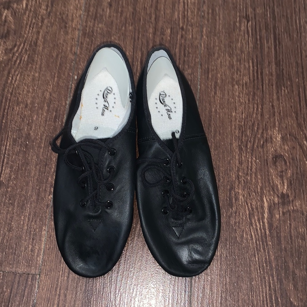 Women’s dance jazz shoes